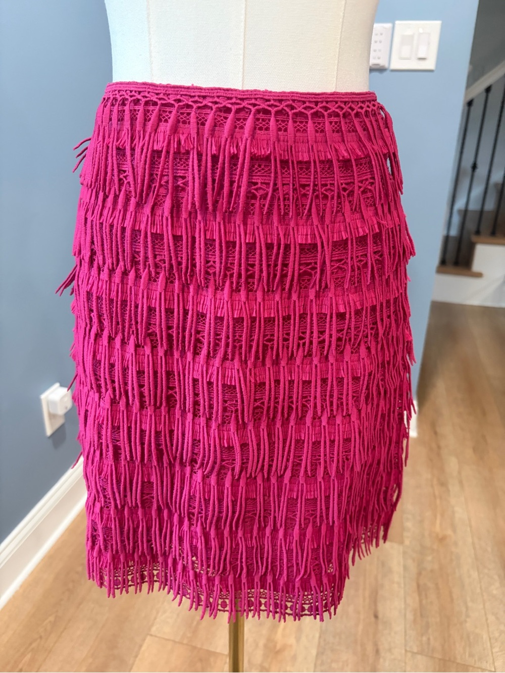 Let Me Be Anthropologie Pink Fringe Lace Mini Skirt Size M
